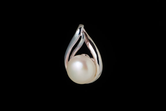 Pendant Pearl Abstract Small 22 x 14mm