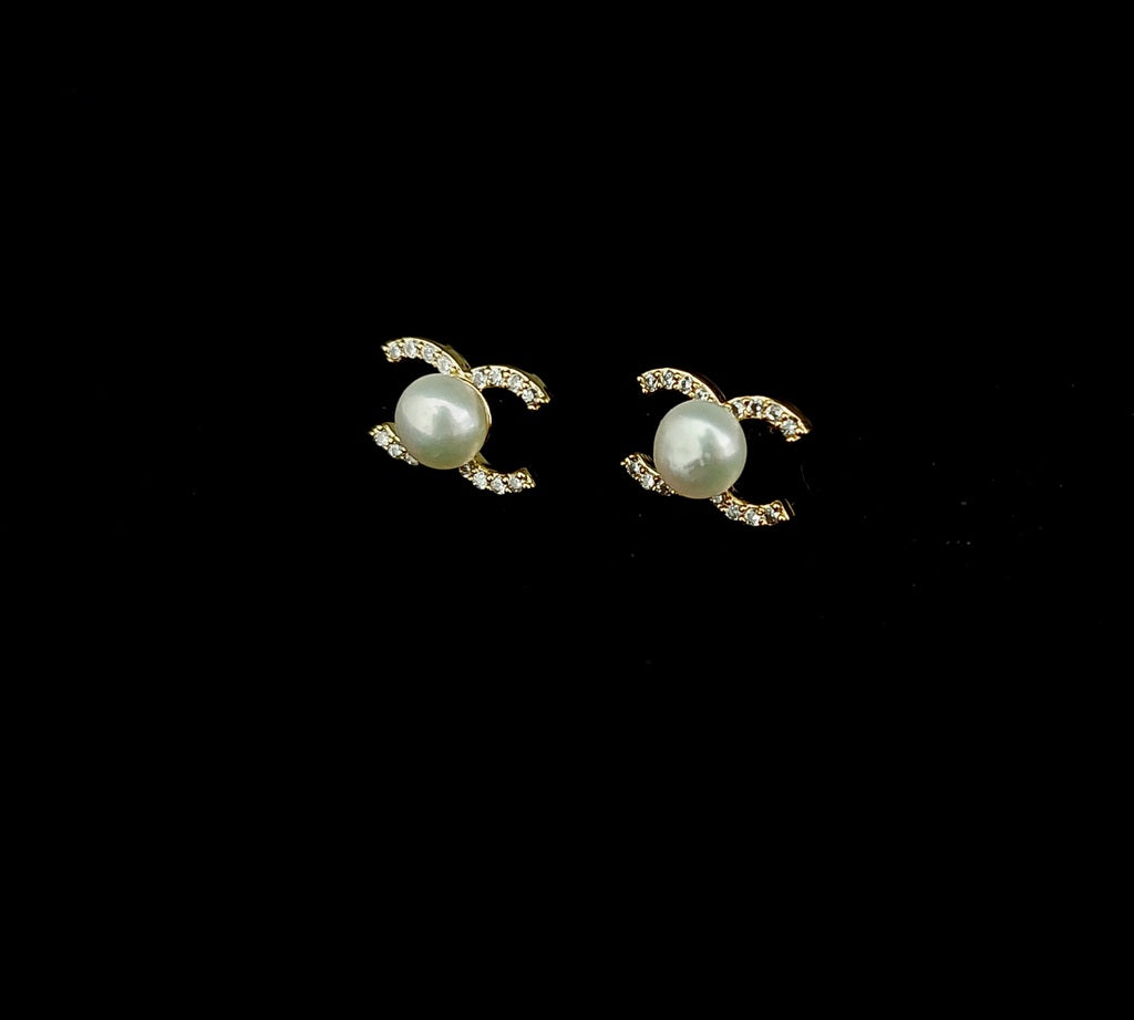 Earring Pearl Channel With Zircon Gold Plated Stud
