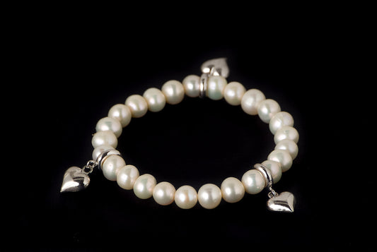 Bracelet Pearl Elastic with Heart Charm
