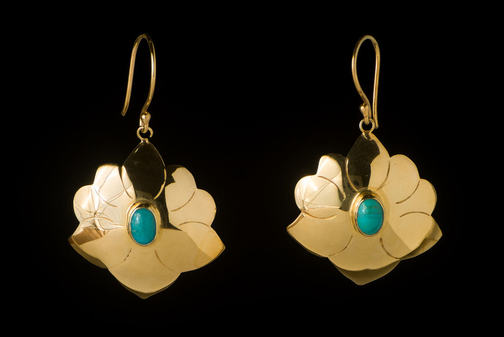 Earring Lotus with Stone