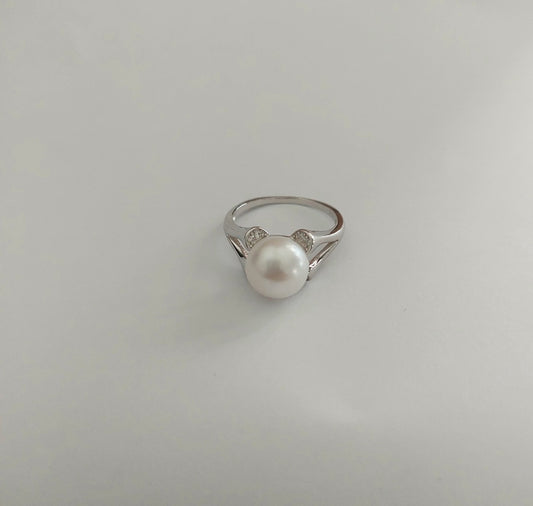 Ring Pearl With Zircon 23