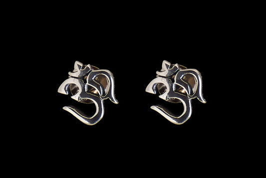 Earring Stud Om India Extra Small - Bambu Silver Jewellry