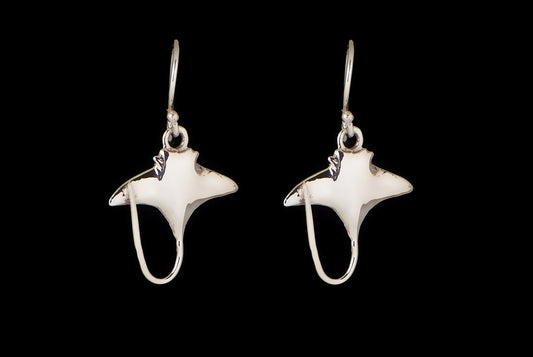 Earring Manta Plain Small Hook 1.9 x 1.6cm