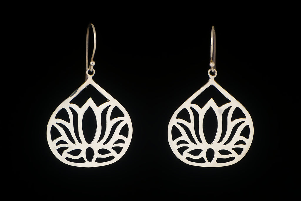 Earring Lotus