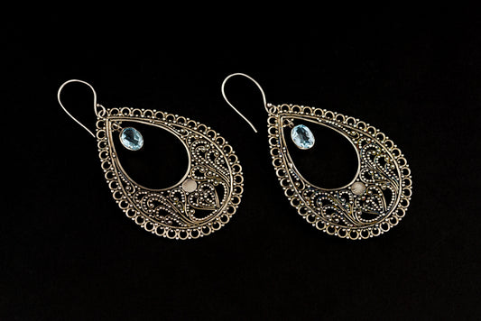 Earring Bun Oval Hole With Stone