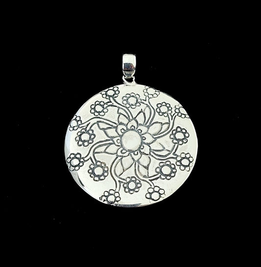 Pendant  Lotus 4.5cm