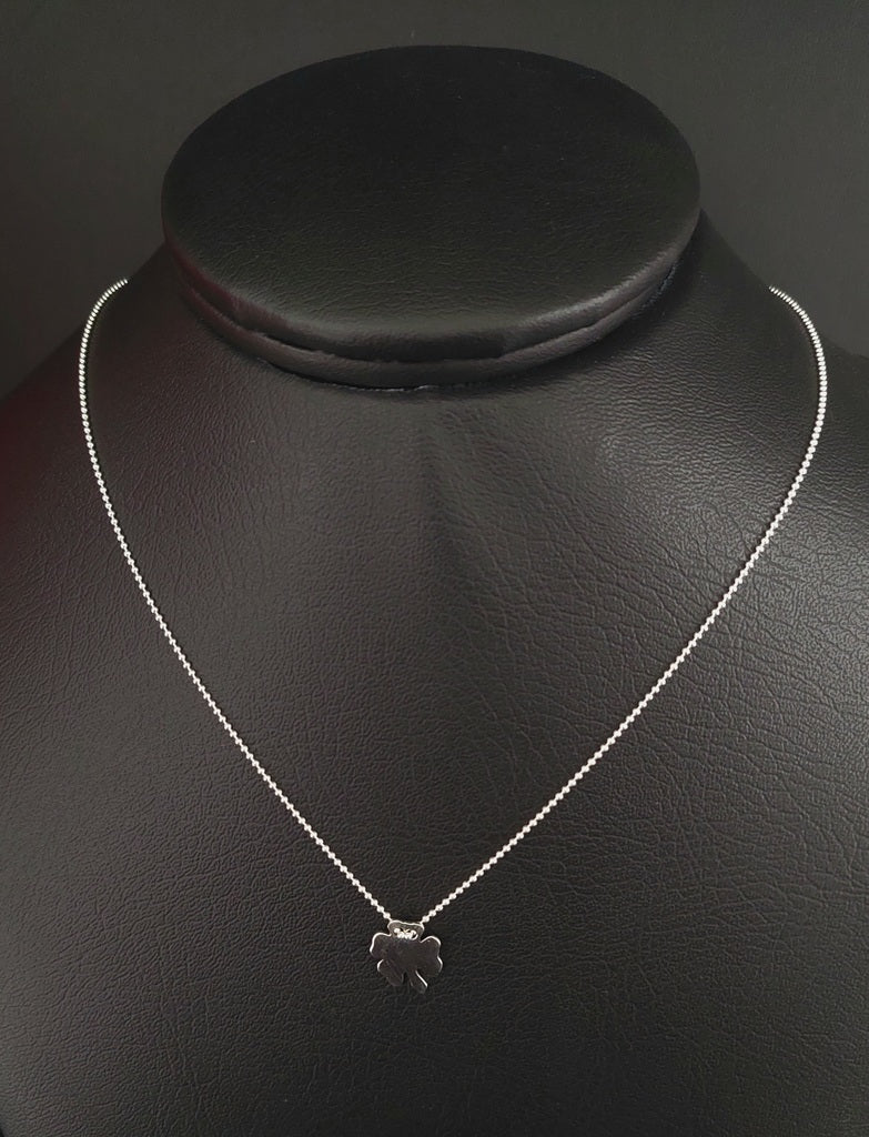 Necklace Clover Stalk